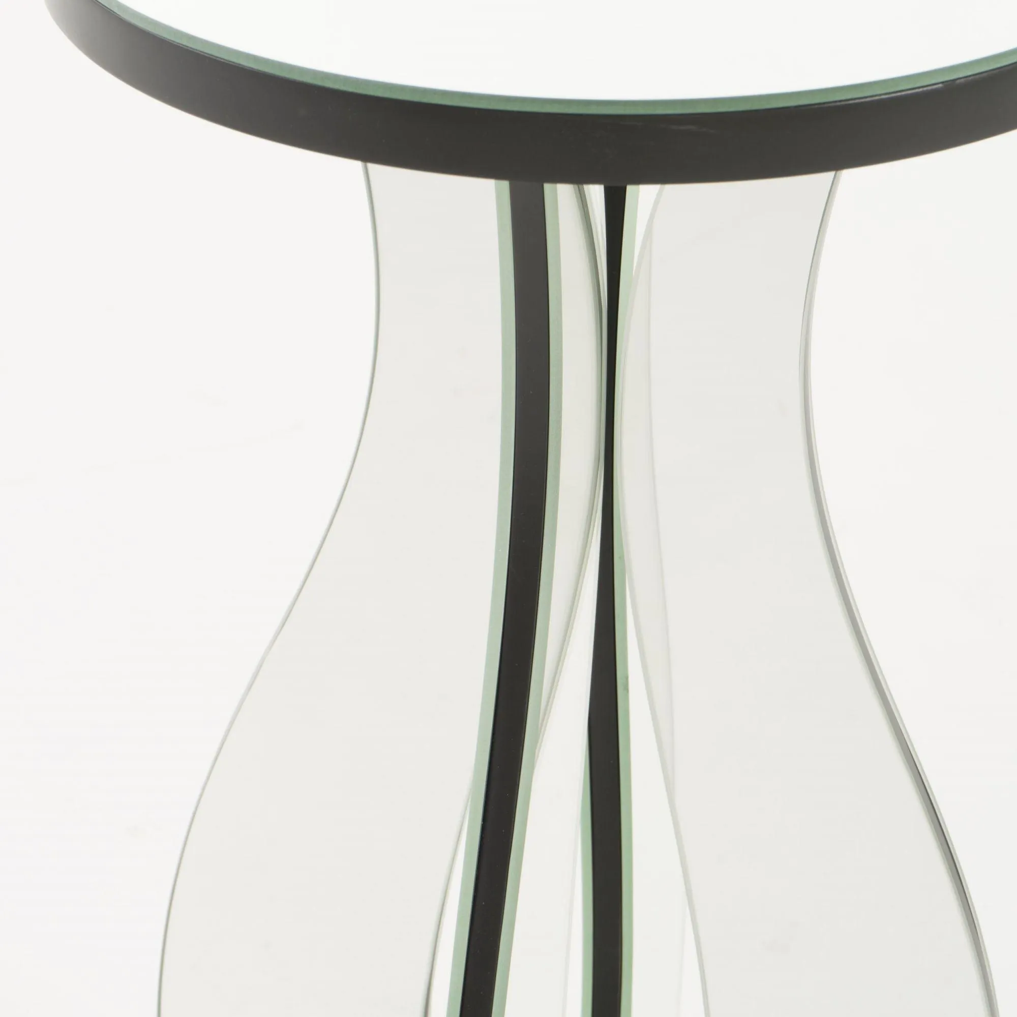 Elegant Mirrored Side Table – Clear Finish, Versatile Accent & Side Table for Modern and Classic Interiors