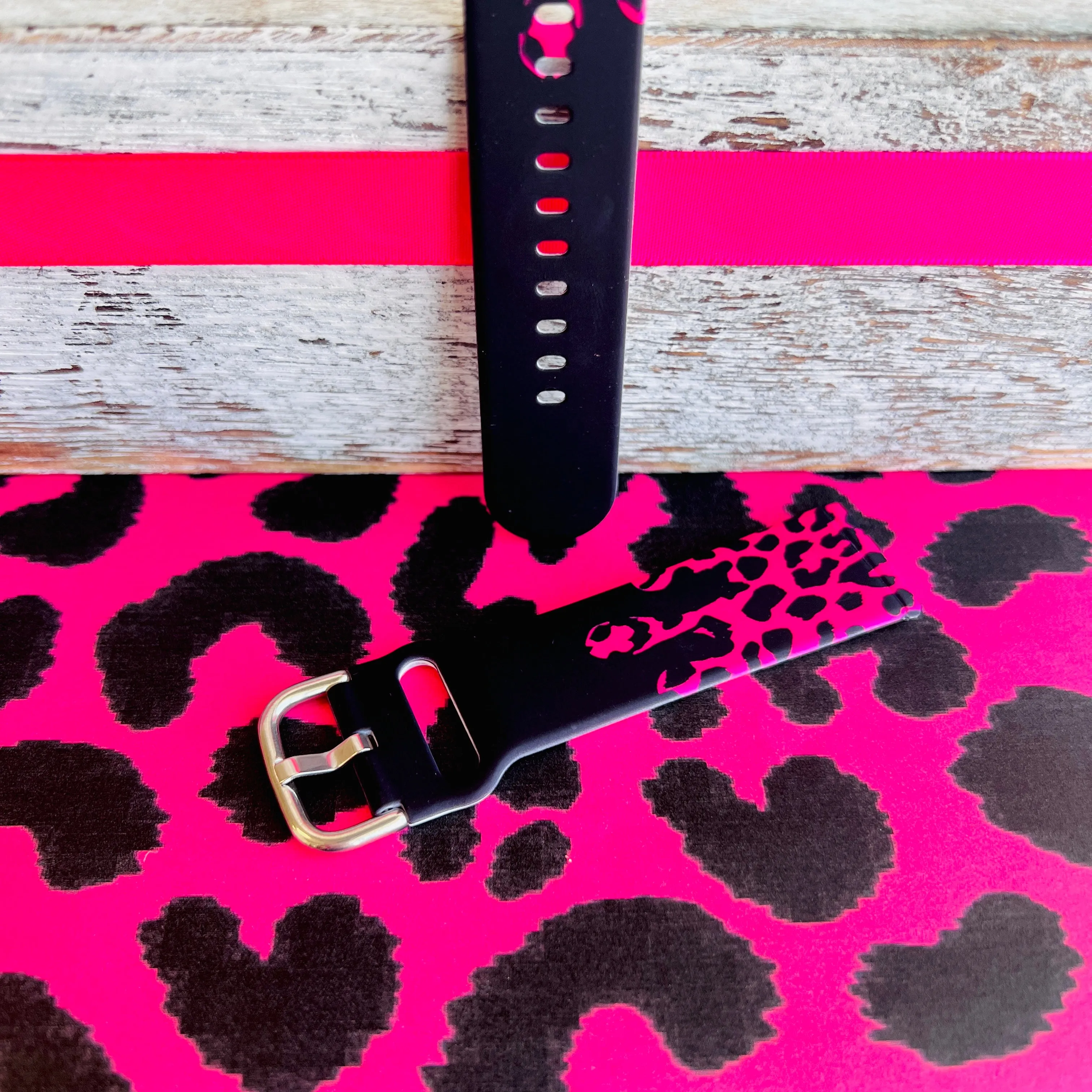 Hot Pink Black Leopard Drip Print Silicone Band For Fitbit Versa 3/4/Sense