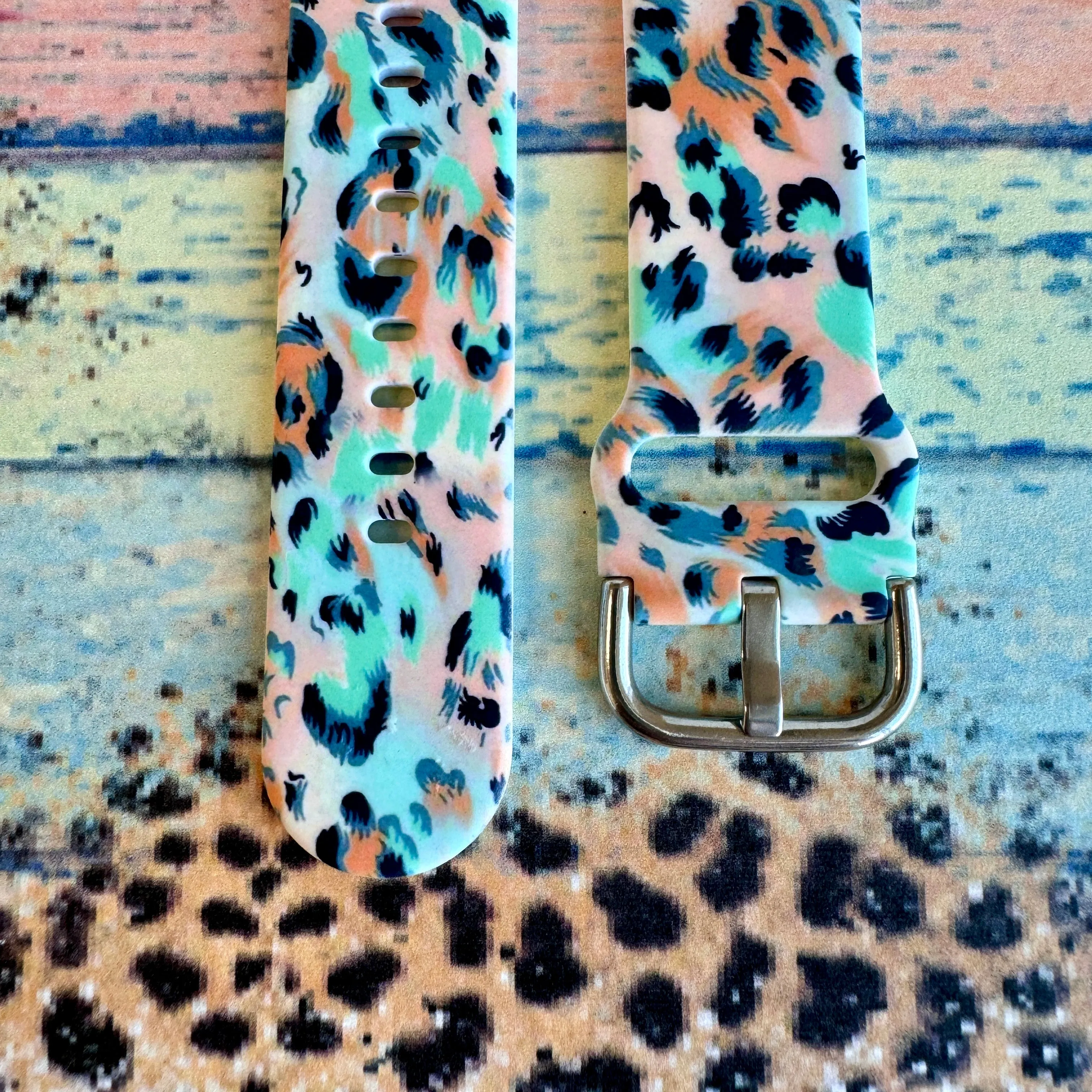 Wild Turquoise Leopard Print Silicone Band For Fitbit Versa 3/4/Sense